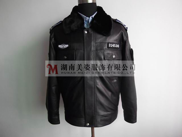 國土監(jiān)察標(biāo)志服，標(biāo)志